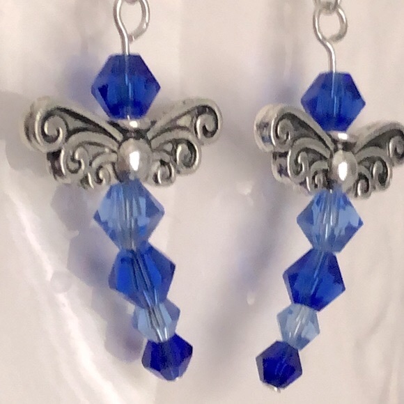 New Glass Crystal Sparkling Royal Blue Dragonfly Hand Beaded Artisan Earrings - Picture 3 of 4